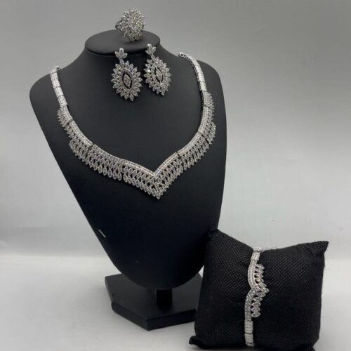 European style Jewelry set