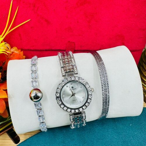 Female accessories set